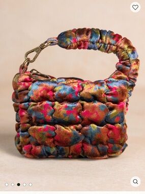 NATURAL LIFE Quilted Satin Floral